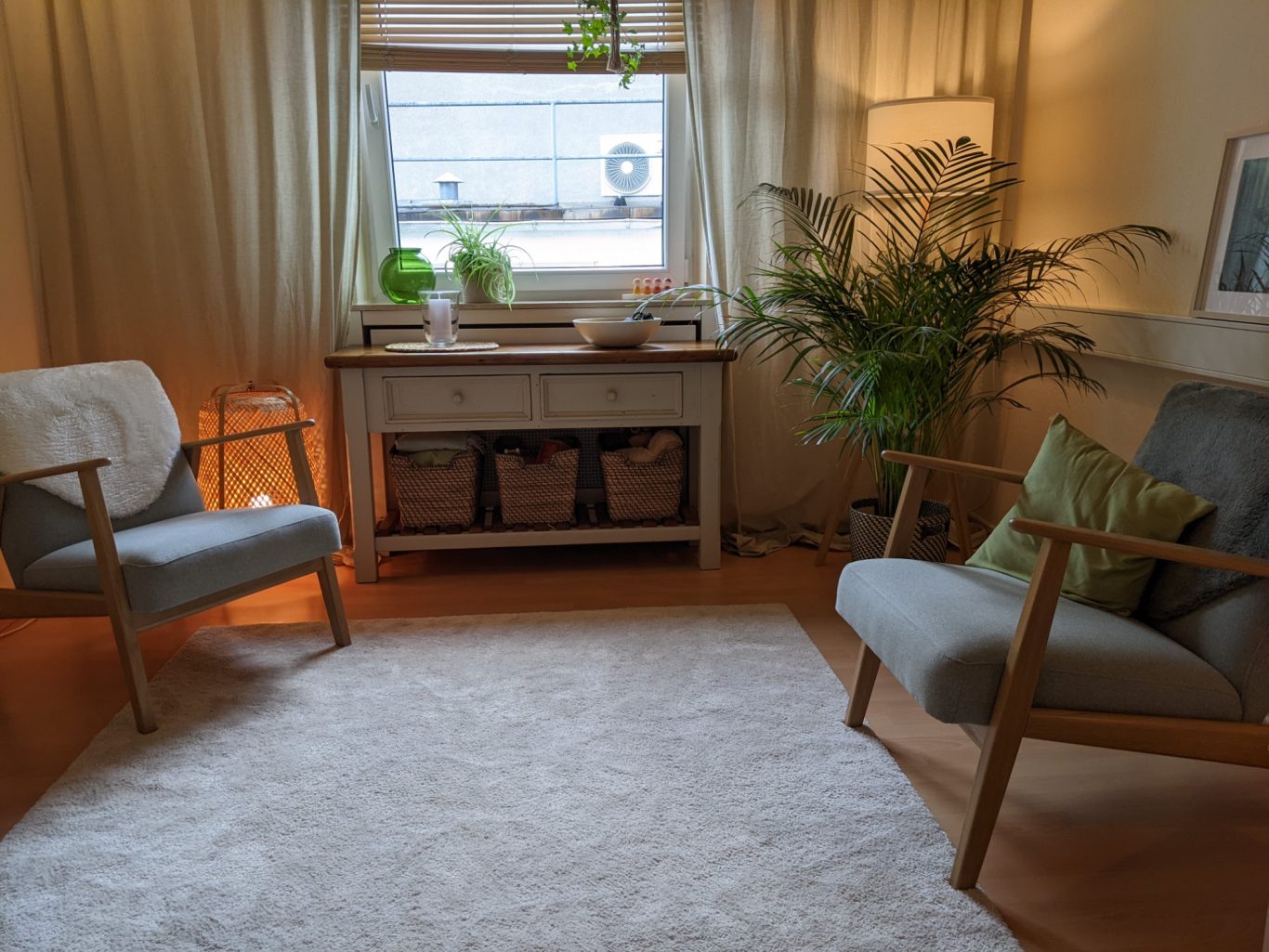 Beratungsraum Fensterausblick über die Dächer von Bremen